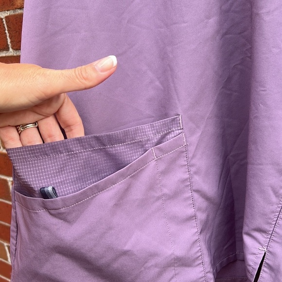 Purple scrub top - Picture 3 of 7